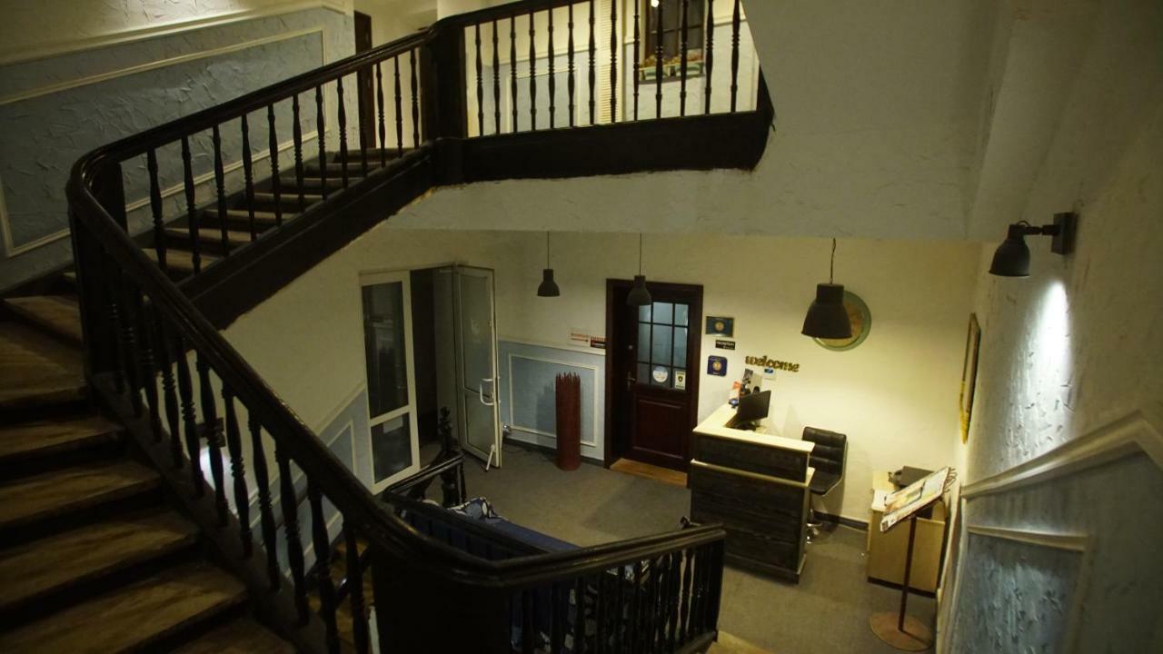Central Hotel Lviv Eksteriør billede